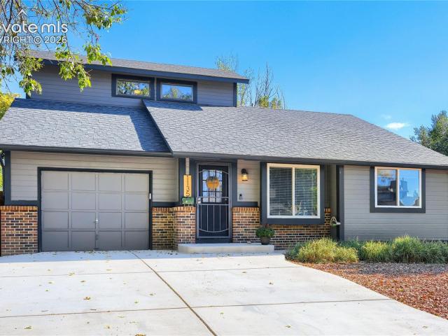 1135 Greenbrier Drive