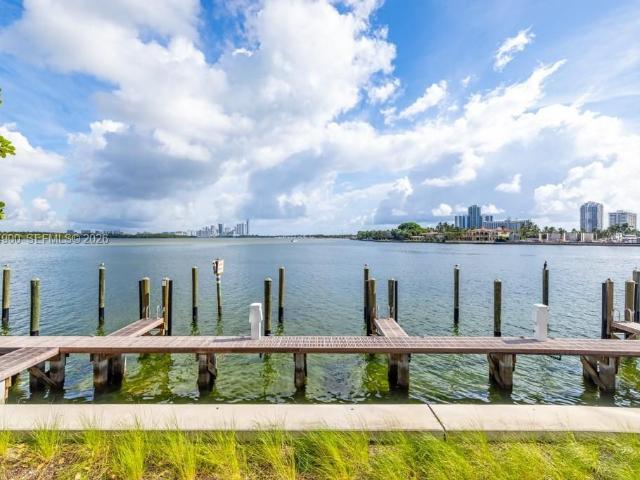 1135 rd Unit 307, Bay Harbor Islands, US, FL