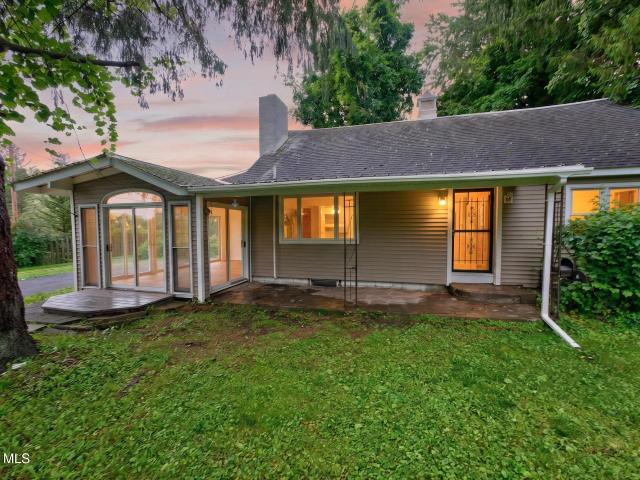 1135 Sacandaga Road
