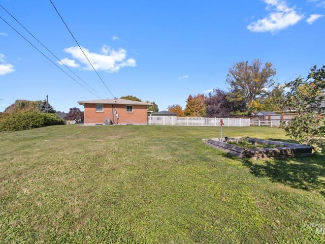 11360 W Lake Hazel Rd