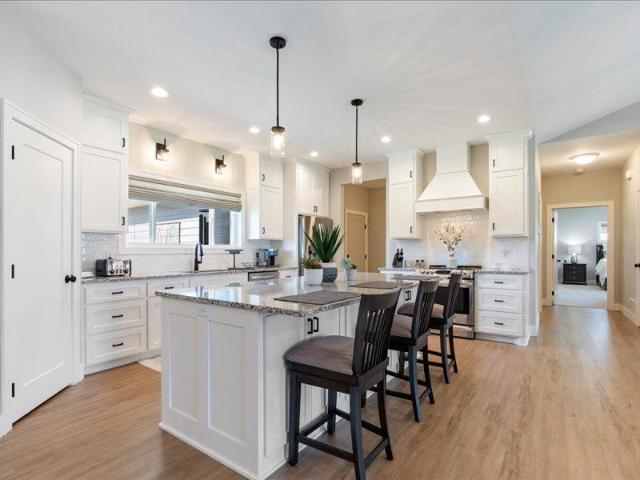 11364 Legacy Drive
