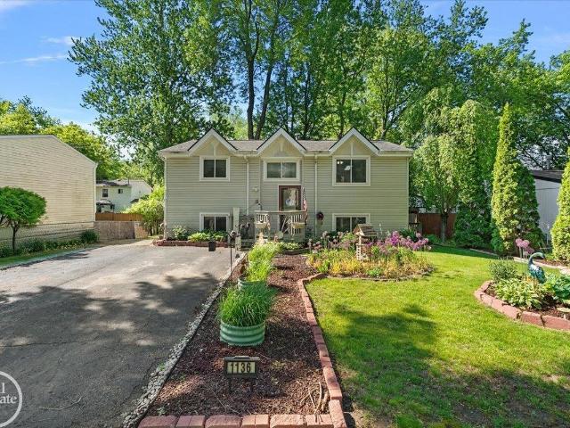 1136 Miller Road