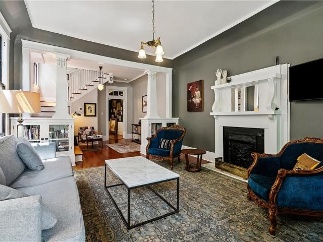 1136 Saint Andrew Street # 1136