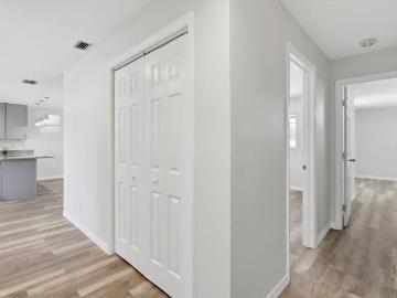 11372 W Bayshore Dr, Crystal River, FL 34429 | MLS #TB8469