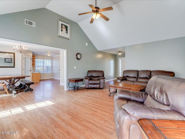 1138 Oxpens Road