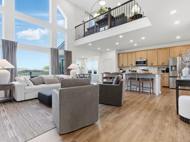 1138 Deerfield Drive