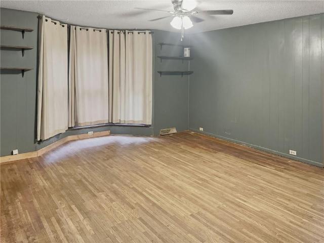 1138 Elm Street