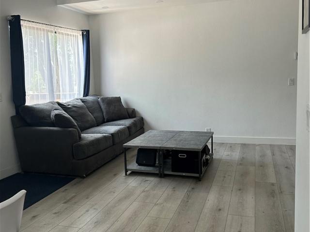 11300 Foothill Boulevard 19