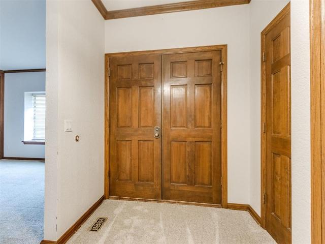 11300 N Pennsylvania Avenue # 112