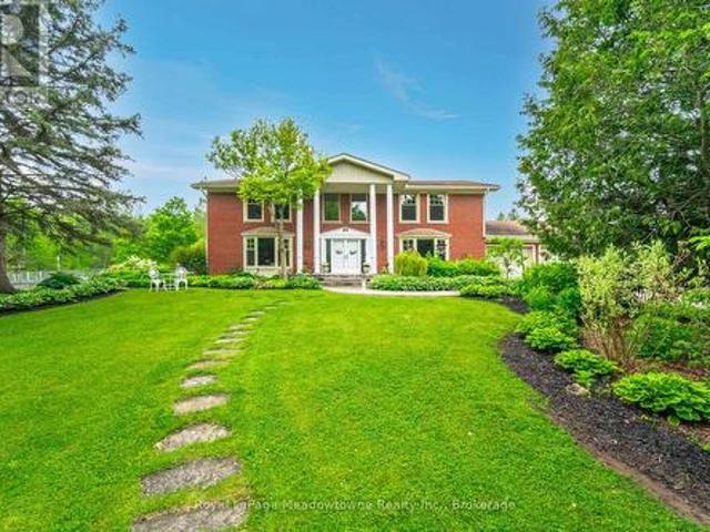 11302 Regional Rd 25, Halton Hills Es Rural Esquesing, ON, L7J 2M1 Luxury House for sale | Listing ID W13467 | Royal LePage Carriage Trade Luxury Properties
