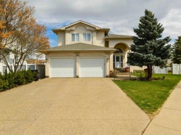 Twin Brooks, Edmonton, Alberta - Patio