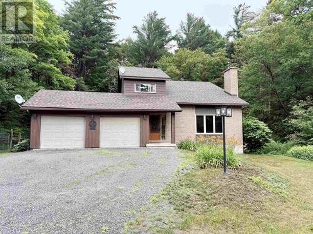 1130 Allen'S Side Rd, Sault Ste. Marie, ON, P6A 5K8 house for sale | Listing ID SM261936 | Royal LePage