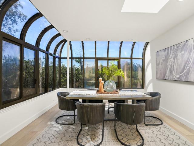 1130 Chula Vista Drive