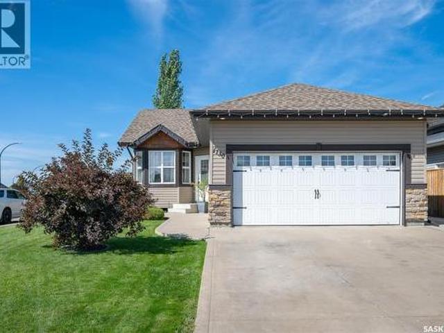 1130 Korol Green, Saskatoon, SK, S7R 0E5 house for sale | Listing ID SK050328 | Royal LePage