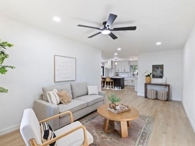 1130 Lodema Lane