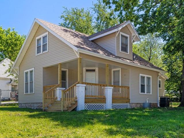 1130 W Atlantic St, Springfield, MO 65803
