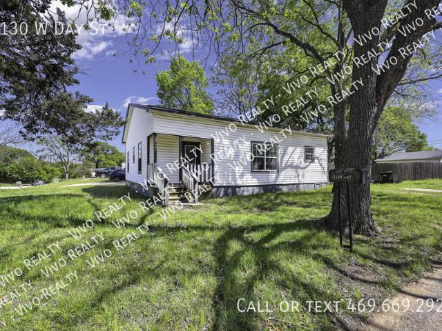 1130 W Day St