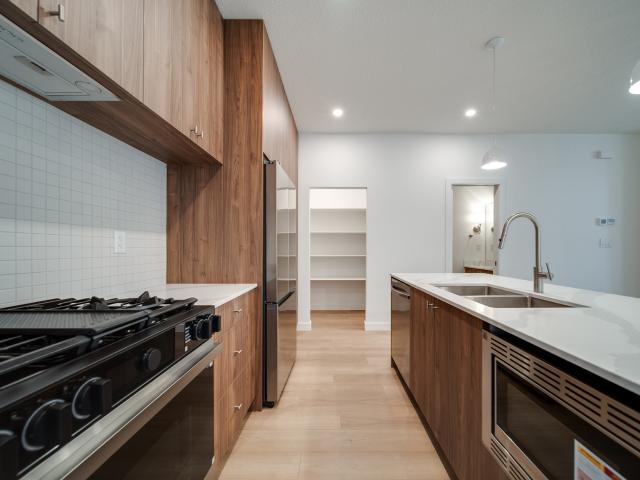 11315 58 Avenue NW 3 Bedroom Townhome for Rent