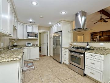 11315 Alhambra Dr, Austin, TX 78759 | MLS #2369