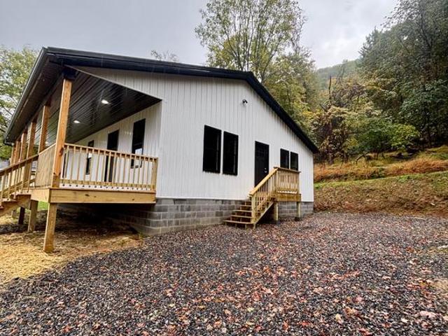 1131 Miller Rd