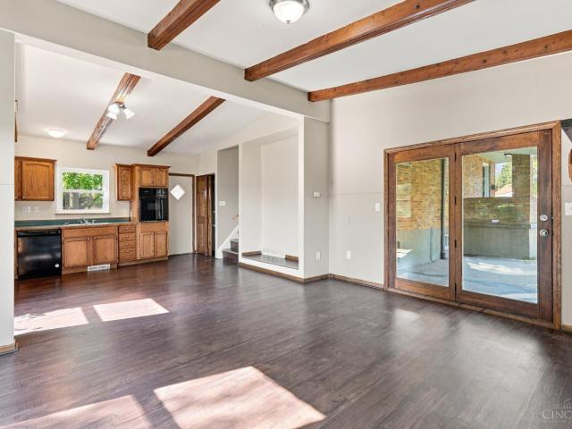 1131 Cherevilla Lane