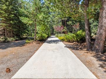 1131 Lake Ridge Rd, Lake Almanor, CA 96137 | MLS #226048