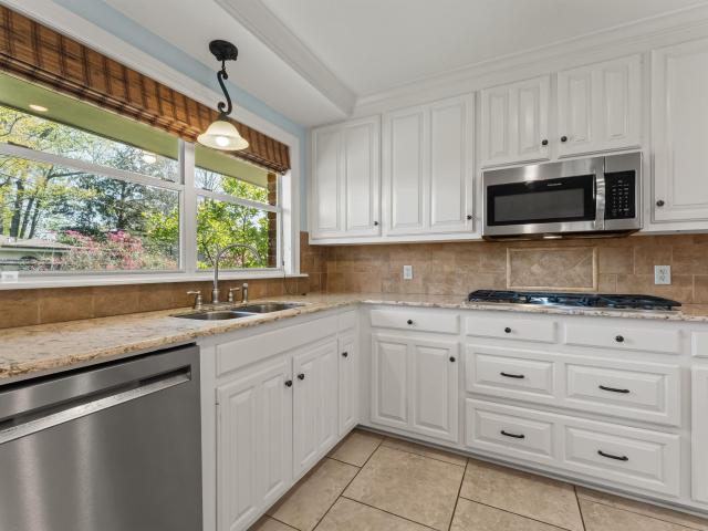 1132 Kimbro Dr, Baton Rouge, LA 70808 | MLS #BR2026005