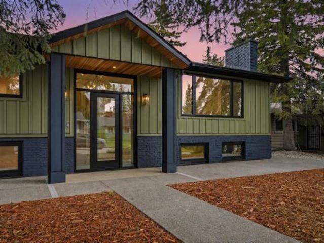 1132 Lake Sylvan Place Se, Calgary, AB, T2J 2P6 house for sale | Listing ID A2329 | Royal LePage