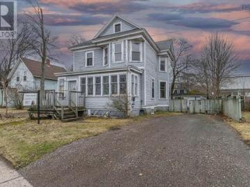 House for sale in Colchester