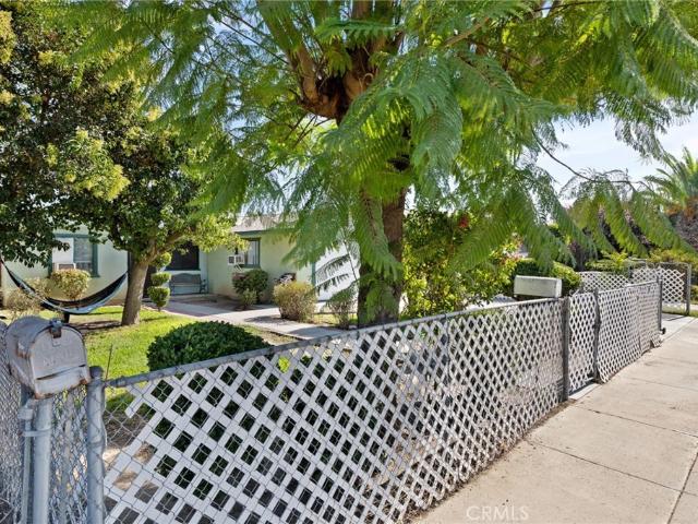 1132 W Prospect
