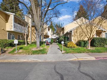 11330 Fair Oaks Blvd, Unit 208, Fair Oaks, CA 95628 | MLS #226012