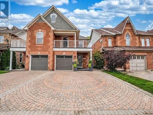 1133 Hickory Hollow Glen, Mississauga, ON, L5W 1J4 house for sale | Listing ID W13486 | Royal LePage