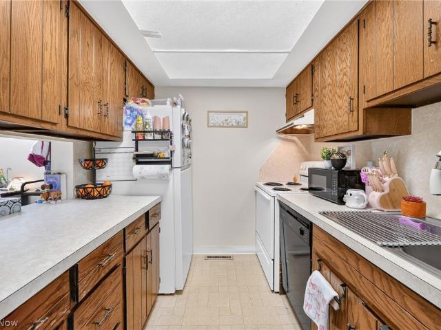 1133 Townsview Place