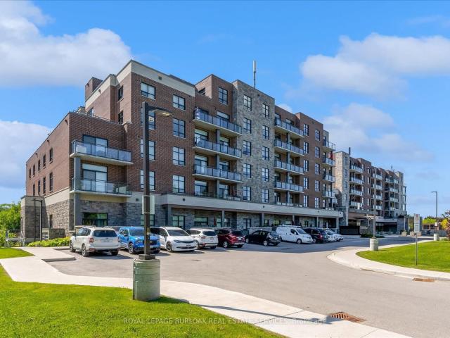 113 3 New Street, Burlington | 2+1Beds/2Bath, Condo, $899,000 | Condos. Ca