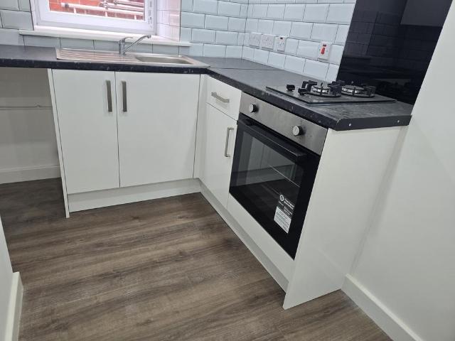113 117 London Road, Leicester LE2 1 bed apartment to rent £910 pcm £210 pw