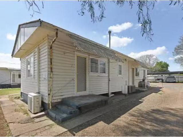1/13 15 Wentworth Street, GUNNEDAH Apartment for rent Listed.