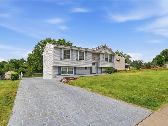 113 Cranbrooke Dr