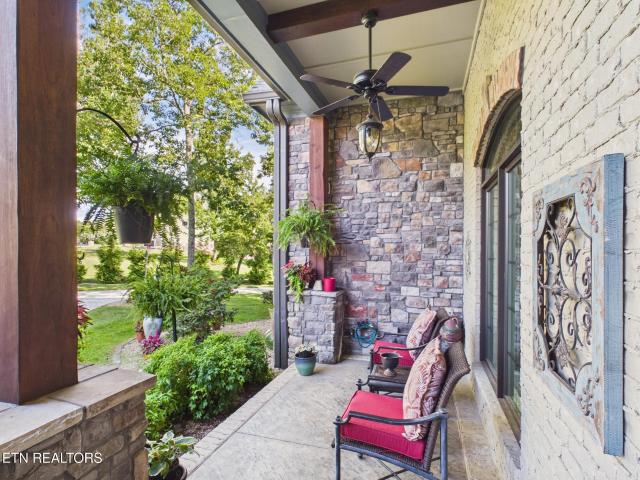 113 Crane Pointe