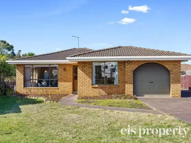1/13 Croesus Court, Lindisfarne, TAS 7015