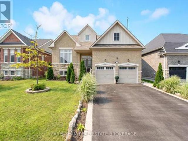 113 Allegra Drive, Wasaga Beach, ON, L9Z 1P2 house for sale | Listing ID S13721 | Royal LePage
