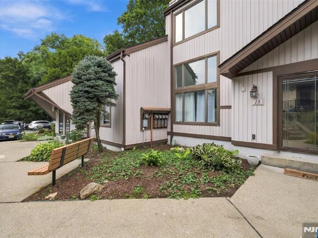 113 Alpine Court # 13
