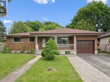 113 Applewood Crescent, Guelph Junction/Onward Willow, ON, N1H 6B3 house for sale | Listing ID X13496 | Royal LePage