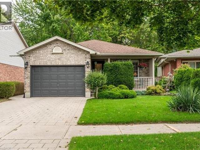 113 Bournemouth Drive, London, ON, N5V 4T1 house for sale | Listing ID 40864 | Royal LePage