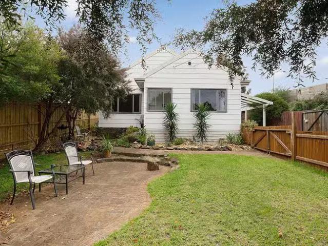 113 Beach Street, Frankston, VIC 3199