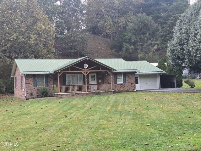 113 Blue Grass Rd, Roan Mountain, TN 37687