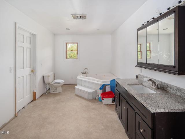 113 Bluebird Ln, Gloversville, NY 12078 | MLS #202615