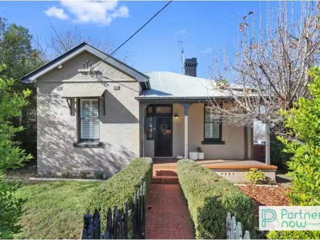 113 Brisbane Street, TAMWORTH House for rent Listed by Sophie.