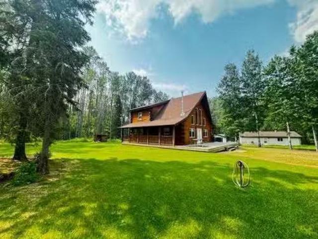 113 Broken Paddle Drive, Rural Lesser Slave River No. 124, M..