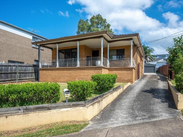 113 Burnett St, Merrylands