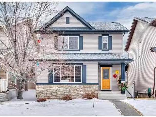 113 Drake Landing Court, Okotoks, AB, T1S 2M3 house for sale.